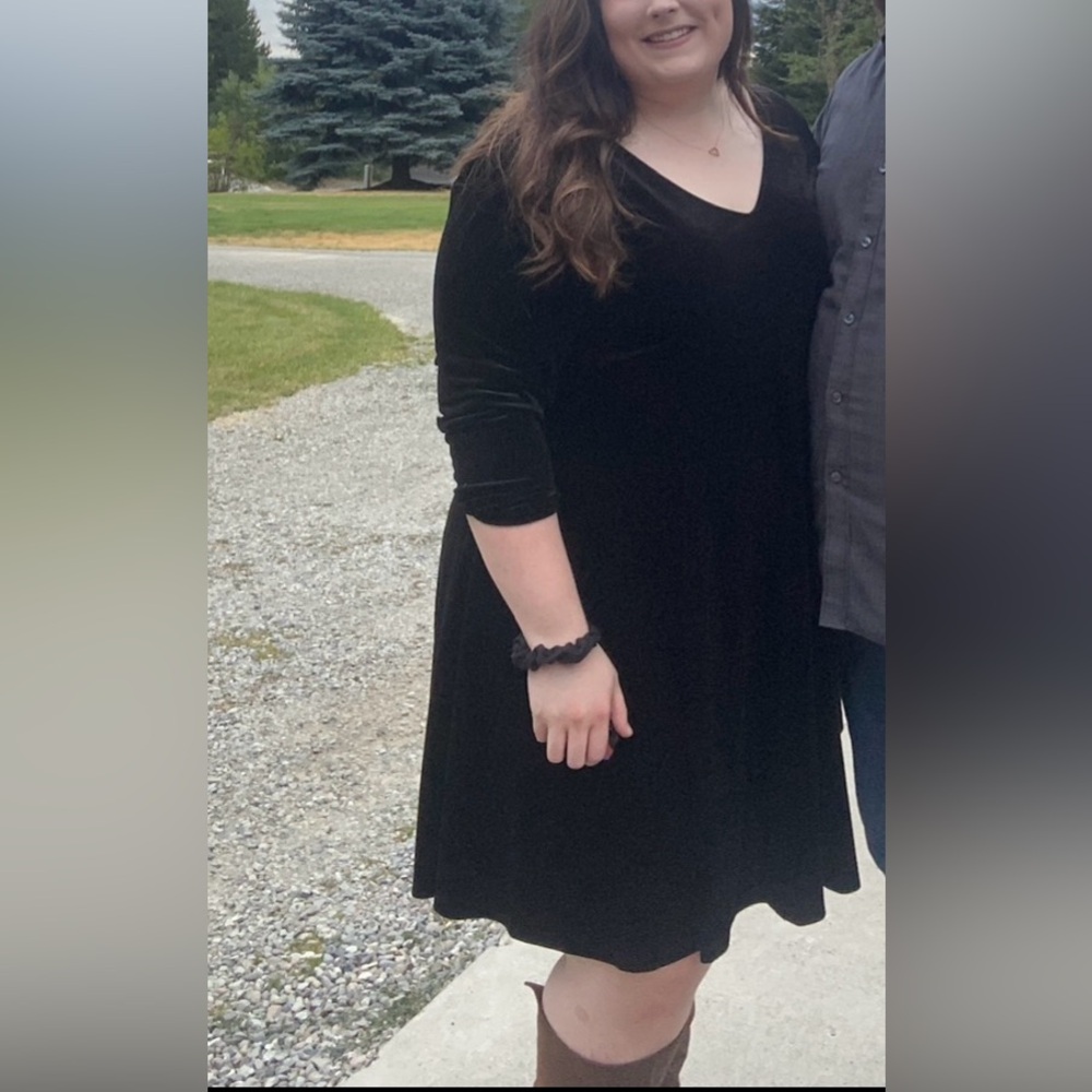 Torrid Black Velvet V-Neck Sleeve Dress